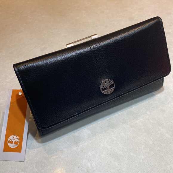 New Timberland Women's Leather RFID Flap Wallet Clutch Organizer black tags ⭐️⭐️ - Picture 4 of 17